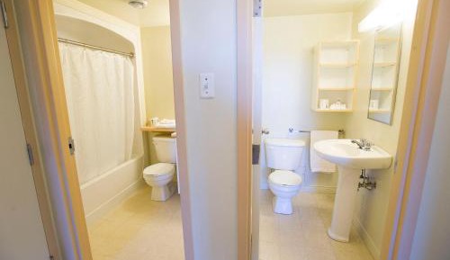 Four-Bedroom Apartment