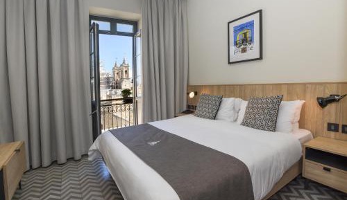 Double or Twin Room with Balcony