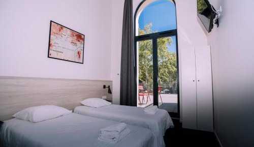 Twin Room with Private Bathroom