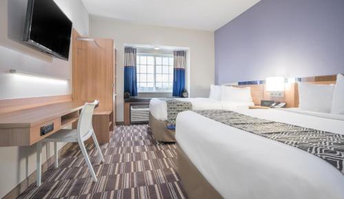 Queen Room with 2 Queen Beds, Disability Access, Non-Smoking