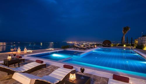 Villa with Sea View