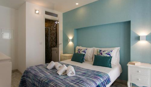 Junior Suite with Balcony