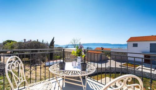 Villa with Sea View