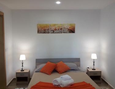 Suite 1