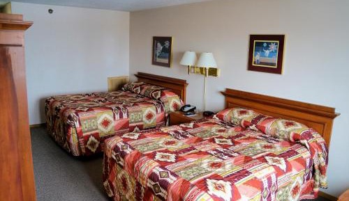 Standard Queen Room with Two Queen Beds