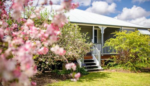 Apple Blossom Cottage
