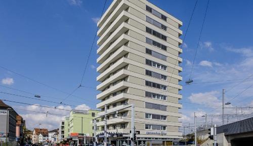 Studio (2 Adult)