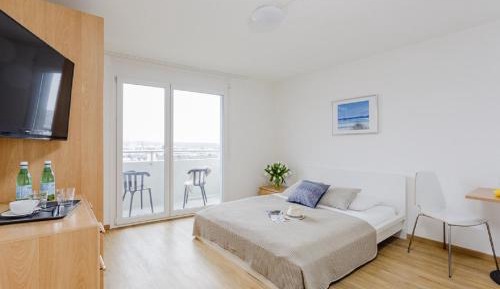 Apartment (2 Adults)