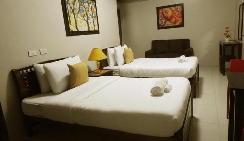 Standard Twin Room