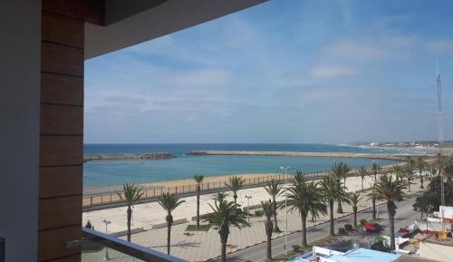 Studio Apartment with Sea View