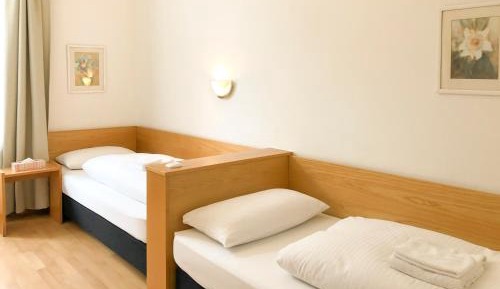 Twin Room including Parking