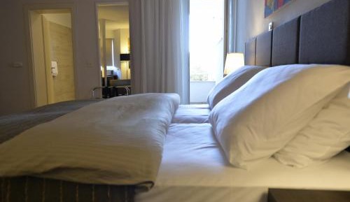 Luxury Triple Room
