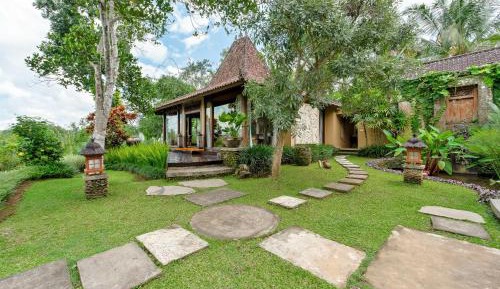 Laba Cottage