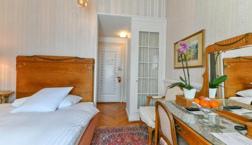 Standard Single Room