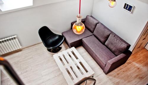 Studio - Split Level