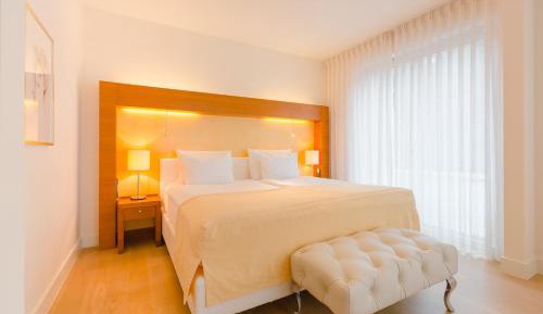 Junior Suite (street view)