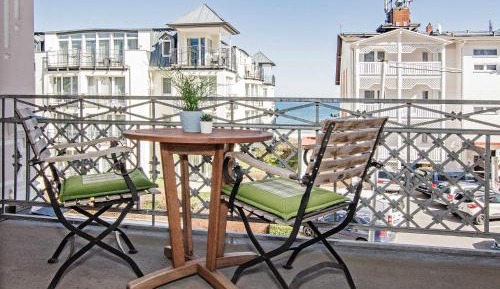 One-Bedroom Apartment with Sea View and Balcony - First Floor