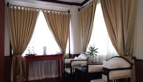 Deluxe Bungalow with Garden View