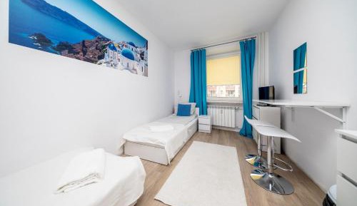 Standard Twin Room with Shared Bathroom