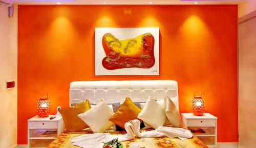 Luxury Suite