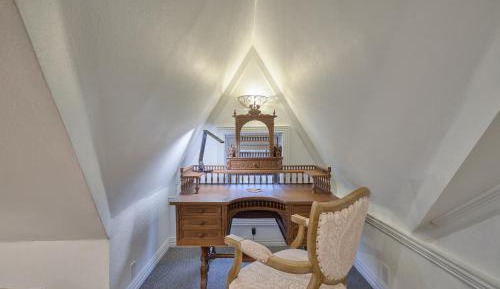 Fairy Tale Tower Suite