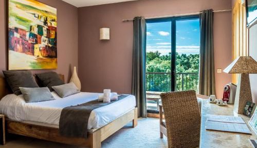 Double Deluxe Room with Terrace