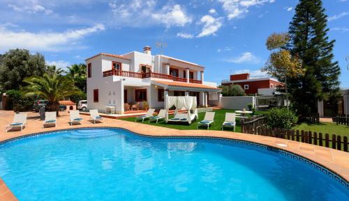 Villa with Private Pool