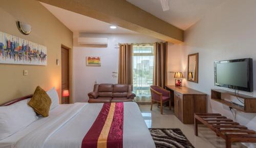 Deluxe Double or Twin Room