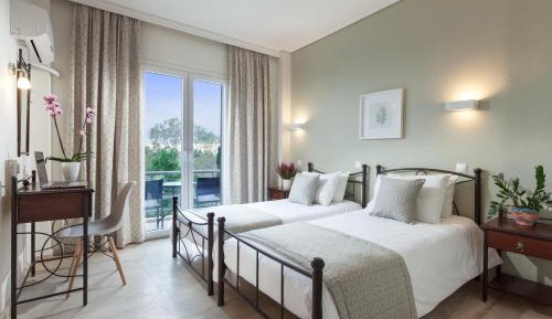 Superior Quadruple Room with Sea View