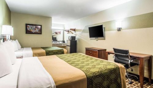Queen Room with Two Queen Beds - Non-Smoking