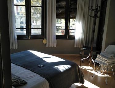Queen Room with Shared Bathroom
