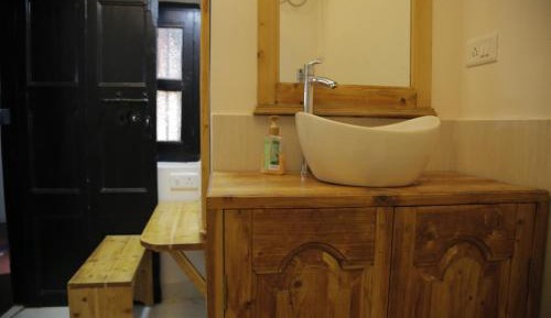 Double Room with Private Bathroom
