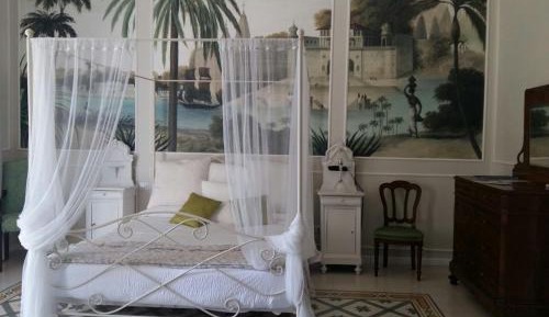 Queen Room with Balcony