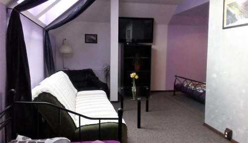 Triple Room with Shared Bathroom