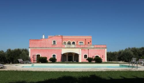 Eight-Bedroom House