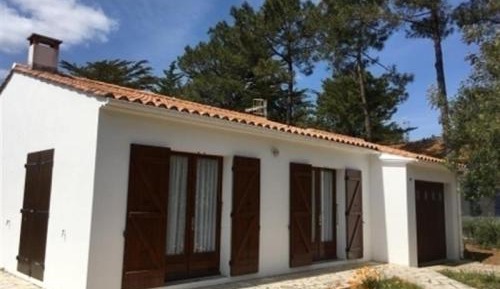 Holiday Home (5 Adults)