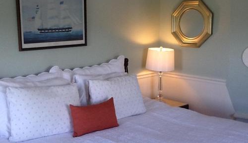 King Suite 06