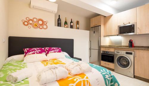 Studio Apartment