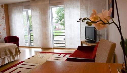 Studio Apartment