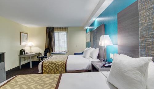 Deluxe Queen Room with Two Queen Beds - Non-Smoking