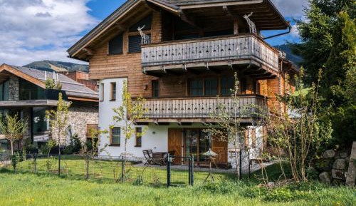 Two-Bedroom Apartment with Balcony or Terrace
