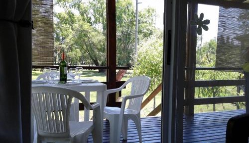 Bungalow - Water Front 