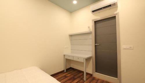 Queen Double Room with Balcony