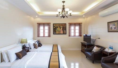 Deluxe Twin Room