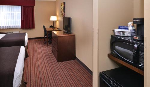 Queen Room with Two Queen Beds - Non-Smoking