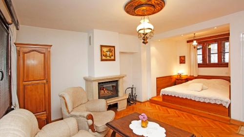 Large Double Room