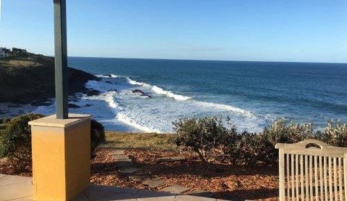 Large One Bedroom Apartment with Ocean View