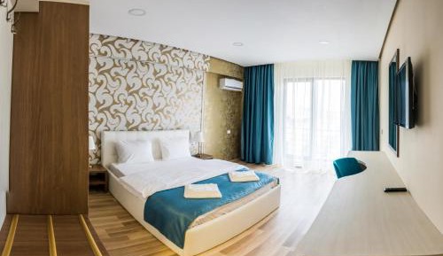 Deluxe Double Room With Transfer To Airport