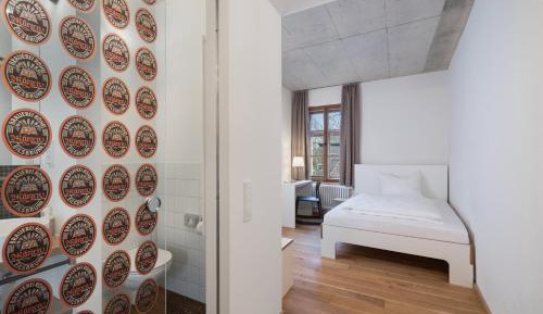 Large Single Room