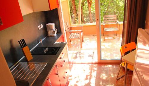 Cottage (2 Adults + 2 Children)